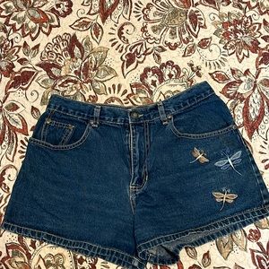 Jean shorts. Juniors 11